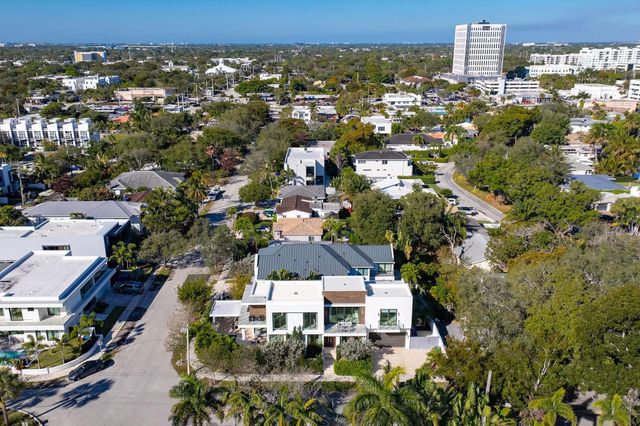 1111 SE 9th Avenue, Fort Lauderdale, FL 33316