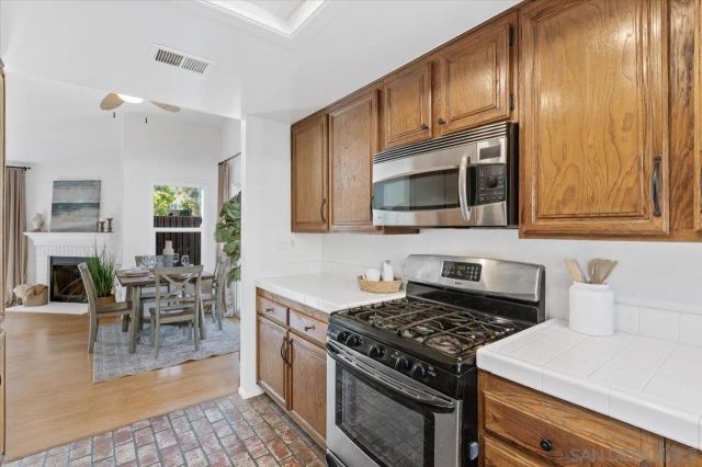2312 Briarwood Pl, Escondido, CA 92026