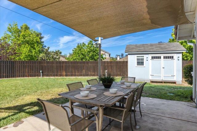 2312 Briarwood Pl, Escondido, CA 92026