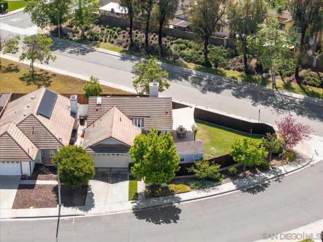 2312 Briarwood Pl, Escondido, CA 92026