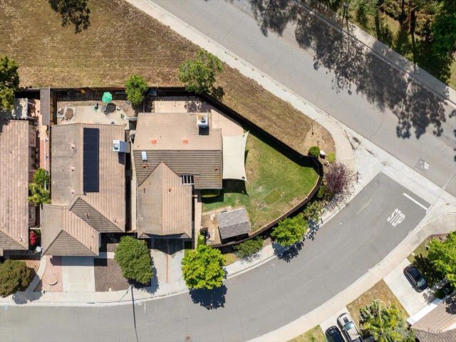2312 Briarwood Pl, Escondido, CA 92026