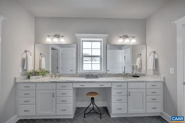2 ODOM CT, Charlottesville, VA 22901