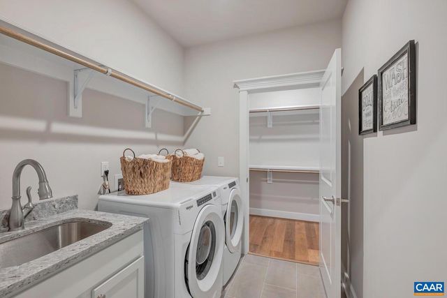2 ODOM CT, Charlottesville, VA 22901