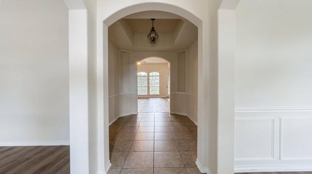 9815 Brilliant Lake Drive, Humble, TX 77396