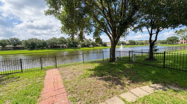 9815 Brilliant Lake Drive, Humble, TX 77396