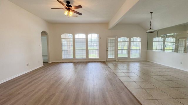 9815 Brilliant Lake Drive, Humble, TX 77396