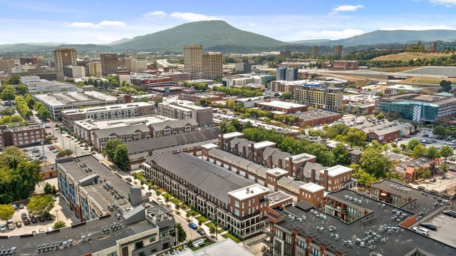 251 Walnut Street, Chattanooga, TN 37403