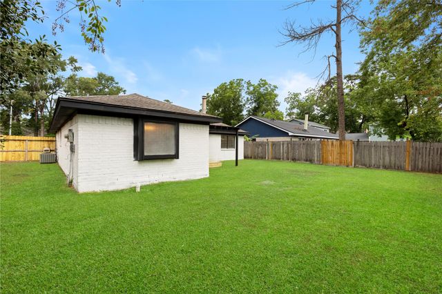2314 Peaceful Valley Drive, Spring, TX 77373