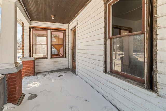 2910 Caroline Avenue, Lorain, OH 44055