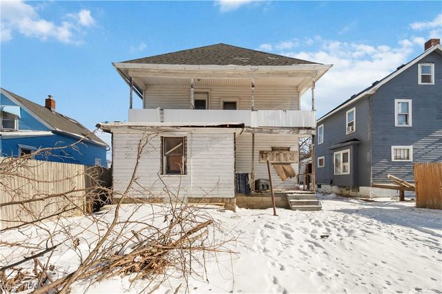 2910 Caroline Avenue, Lorain, OH 44055