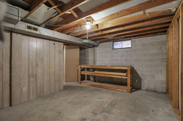 355-357 N Algonquin Avenue, Columbus, OH 43204