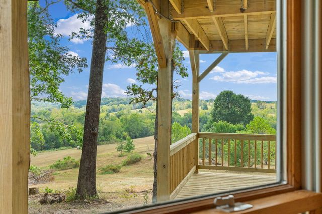 2890 Panther Creek Road, Fordland, MO 65652