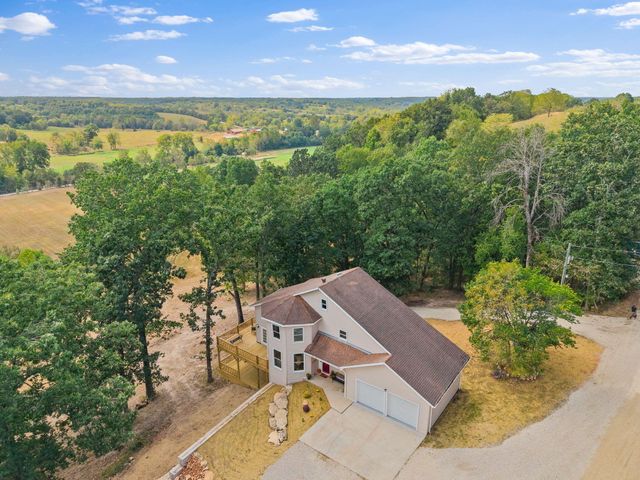 2890 Panther Creek Road, Fordland, MO 65652