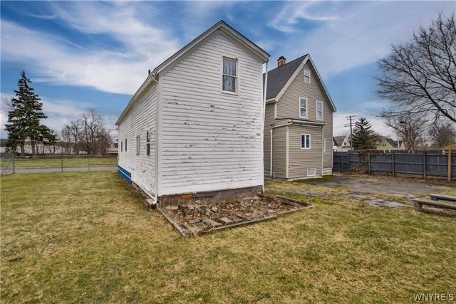 48 Bardol Street, Buffalo, NY 14211