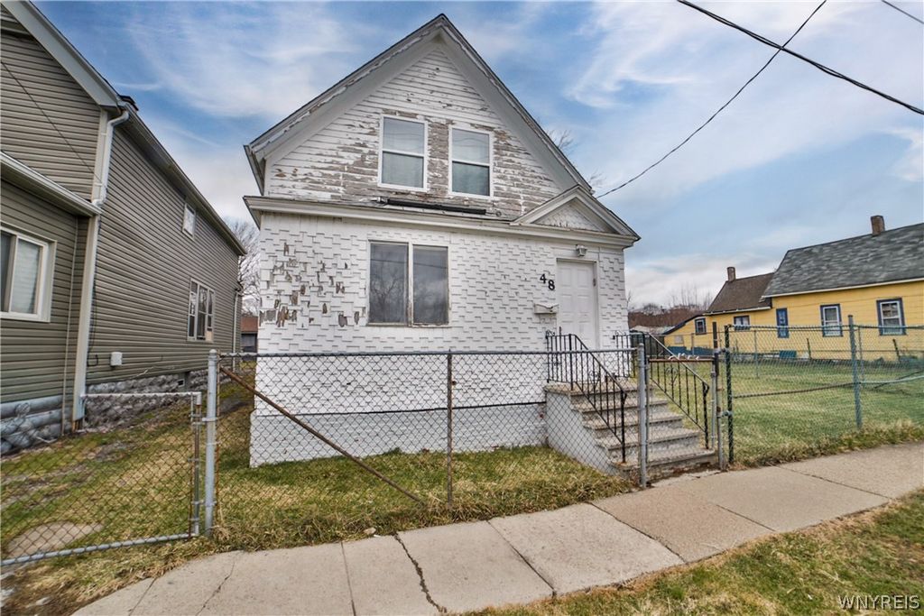 48 Bardol Street, Buffalo, NY 14211