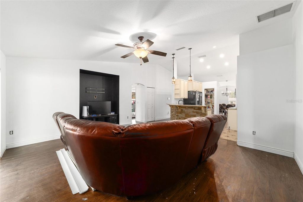 Image 18 of property listing at 9545 BAHIA ROAD, Ocala, FL 34472