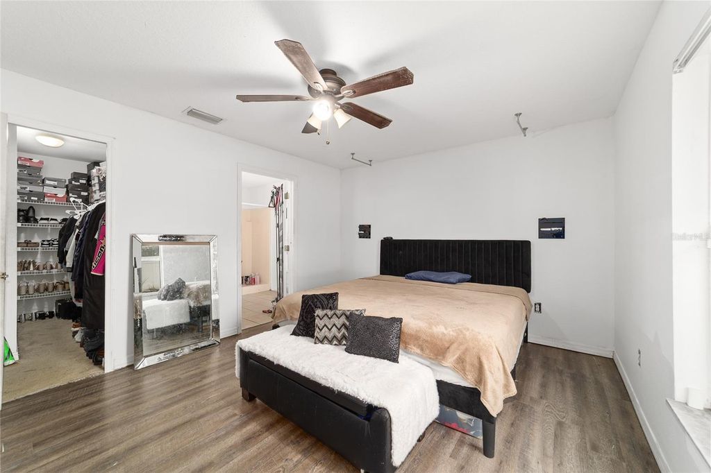 Image 28 of property listing at 9545 BAHIA ROAD, Ocala, FL 34472