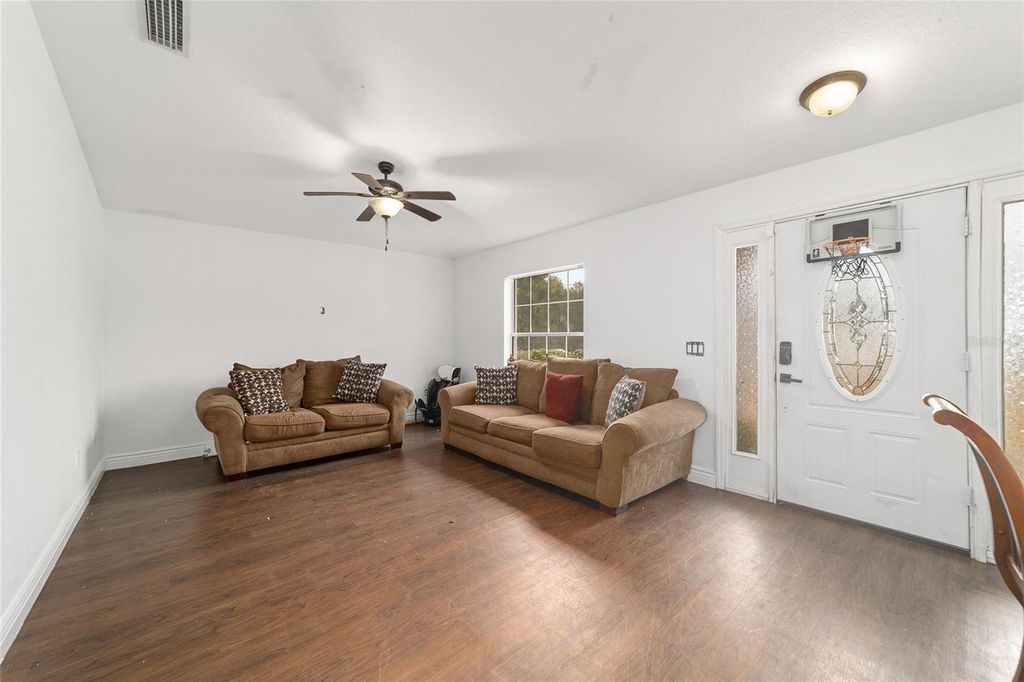 Image 5 of property listing at 9545 BAHIA ROAD, Ocala, FL 34472