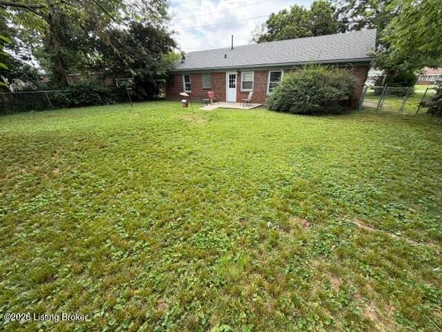 10105 Whipps Mill Rd, Louisville, KY 40223