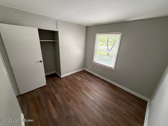 10105 Whipps Mill Rd, Louisville, KY 40223