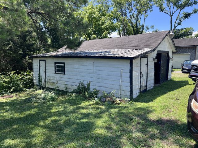 2306 Alpine Ave, Nashville, TN 37218