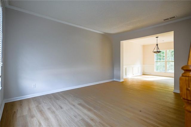 1570 Swan Valley Court, Lawrenceville, GA 30043
