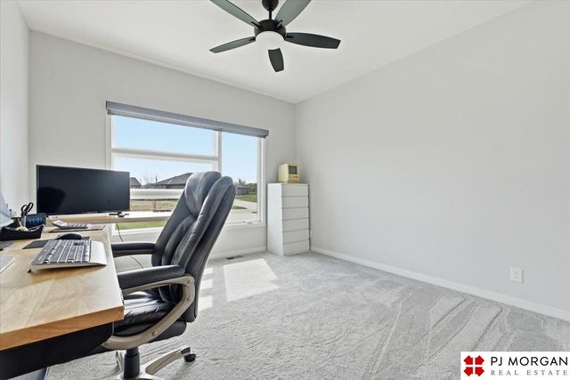 5414 Kestrel Parkway, Elkhorn, NE 68022