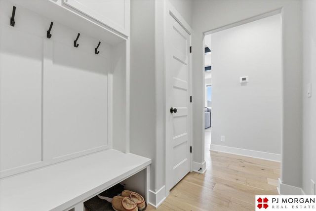 5414 Kestrel Parkway, Elkhorn, NE 68022