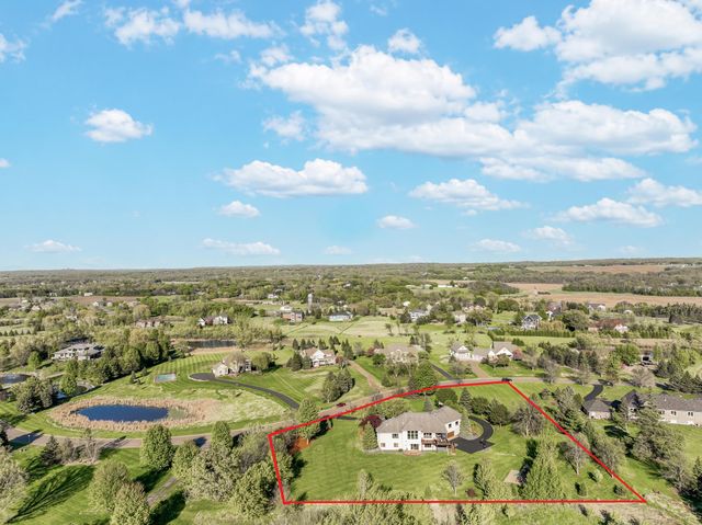 19700 Oak Grove Avenue, Prior Lake, MN 55372