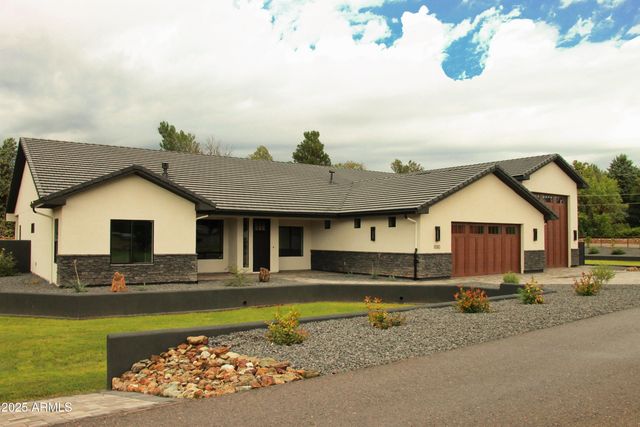 1010 S Clarence LN Lane, Camp Verde, AZ 86322