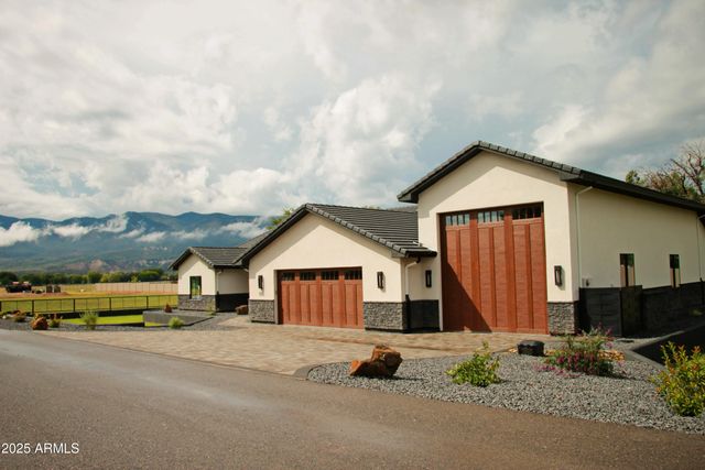 1010 S Clarence LN Lane, Camp Verde, AZ 86322