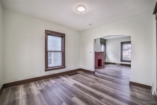 1824 Niagara Avenue, Niagara Falls, NY 14305