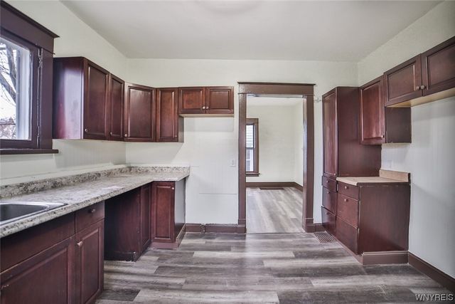 1824 Niagara Avenue, Niagara Falls, NY 14305