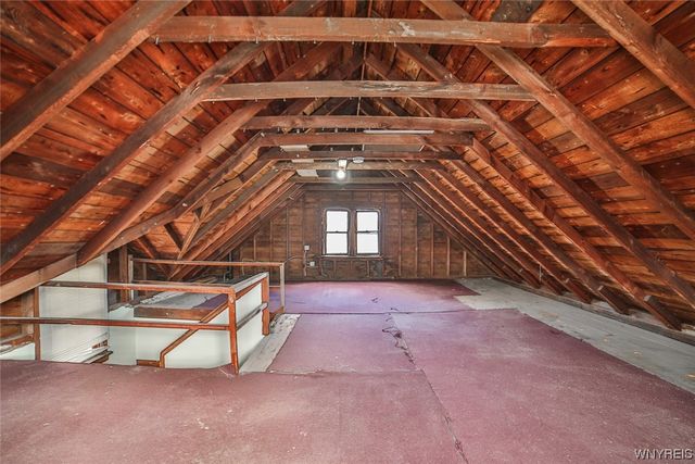 1824 Niagara Avenue, Niagara Falls, NY 14305