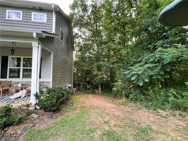 180 Smokey Ridge Drive, Newnan, GA 30263