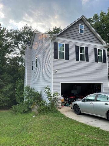 180 Smokey Ridge Drive, Newnan, GA 30263