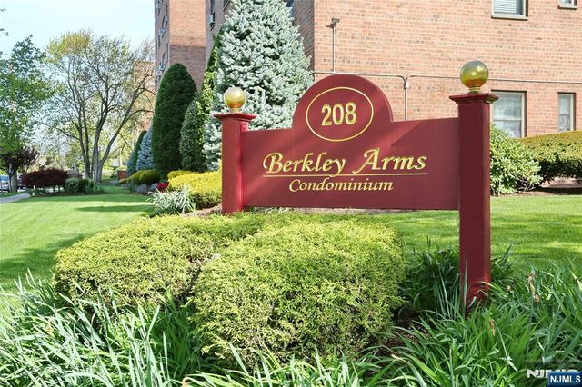 208 Anderson Street S6D, Hackensack, NJ 07601