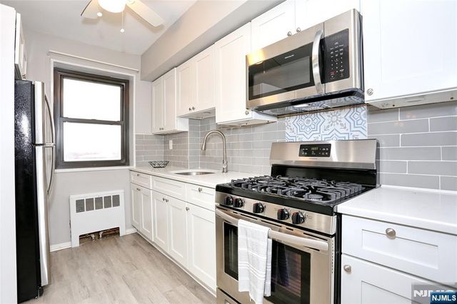 208 Anderson Street S6D, Hackensack, NJ 07601