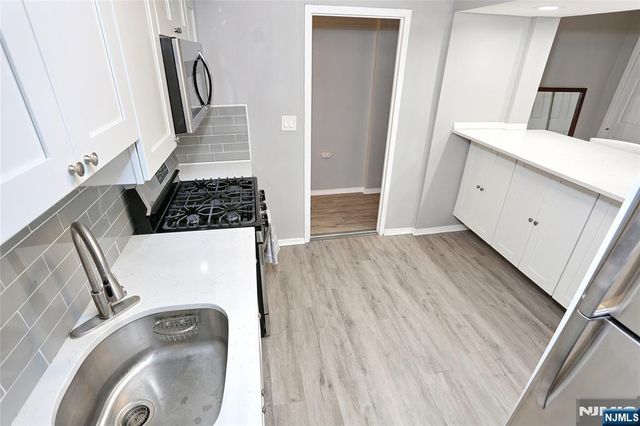 208 Anderson Street S6D, Hackensack, NJ 07601