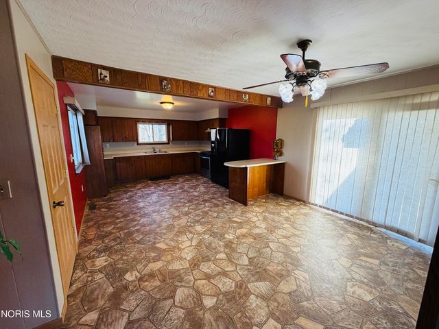 24603 Watson Road, Defiance, OH 43512