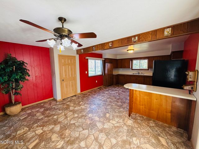 24603 Watson Road, Defiance, OH 43512