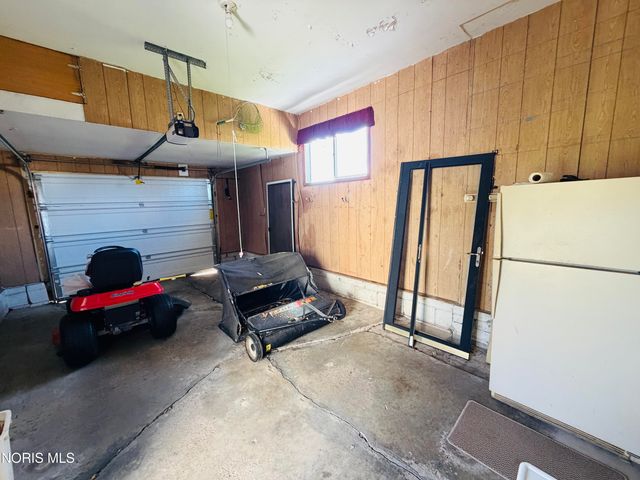 24603 Watson Road, Defiance, OH 43512