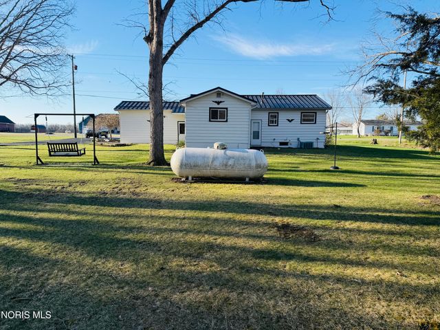 24603 Watson Road, Defiance, OH 43512