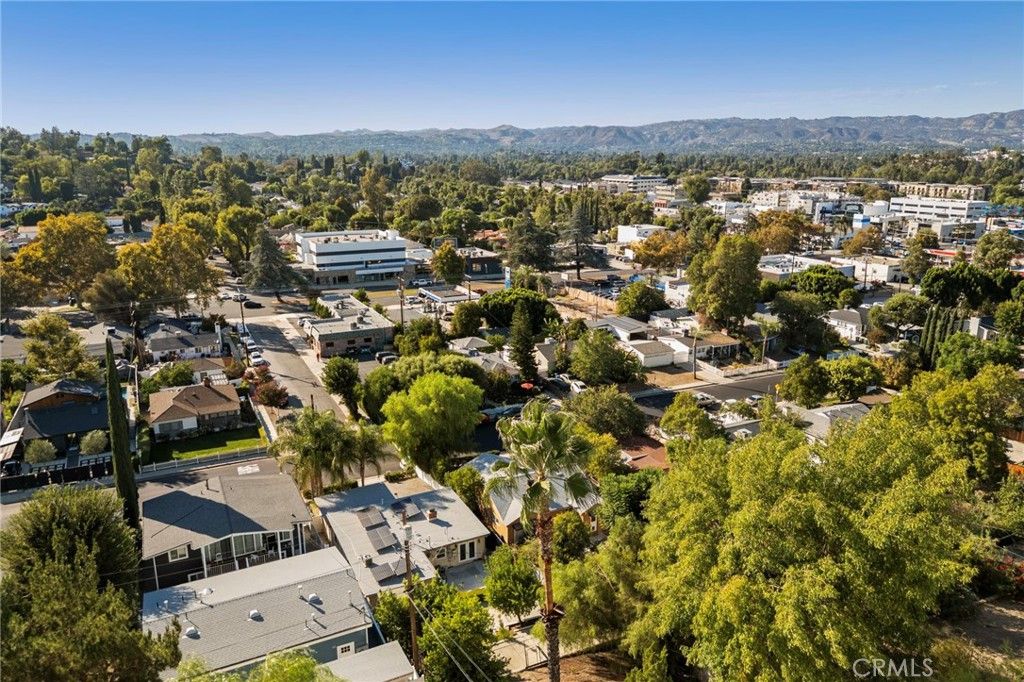 5283 Calatrana, Woodland Hills, CA 91364 — photo 4