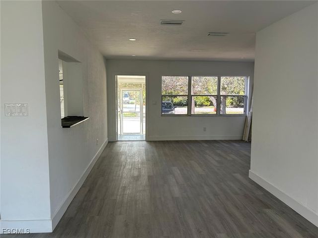 3835 Arlington ST, Fort Myers, FL 33901