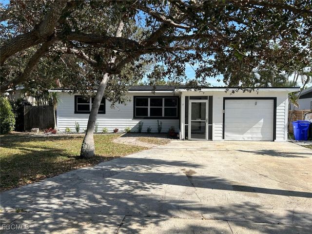 3835 Arlington ST, Fort Myers, FL 33901