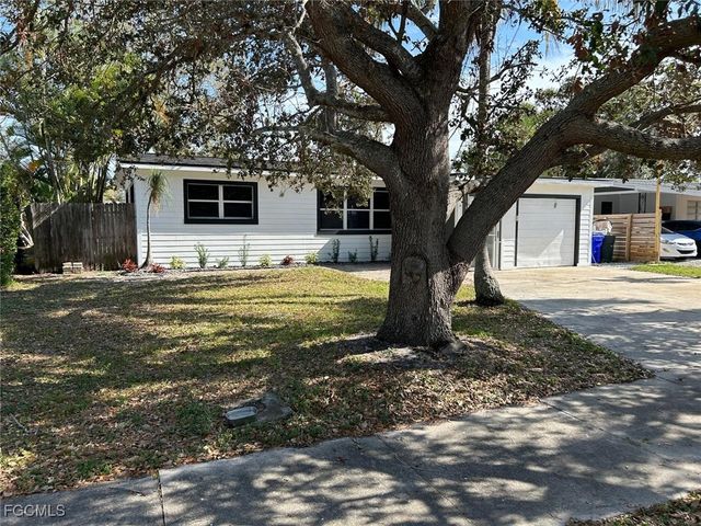 3835 Arlington ST, Fort Myers, FL 33901
