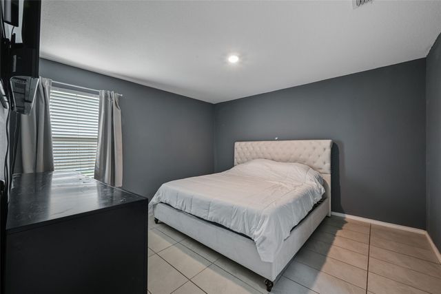 1104 Crestview Drive, Hutchins, TX 75141