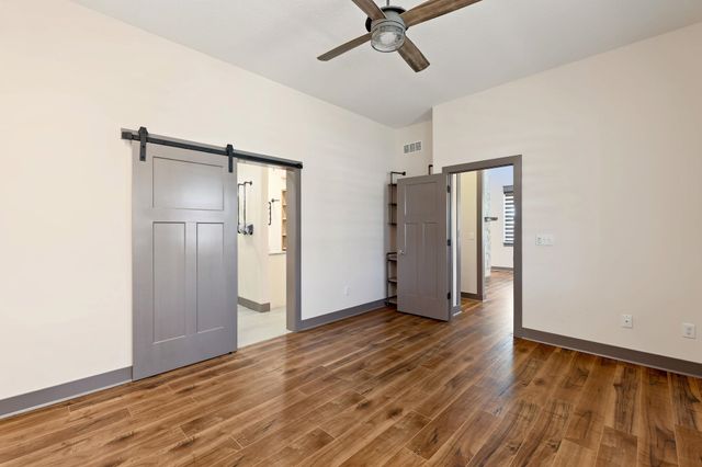 5132 N Colonial Ave., Bel Aire, KS 67226