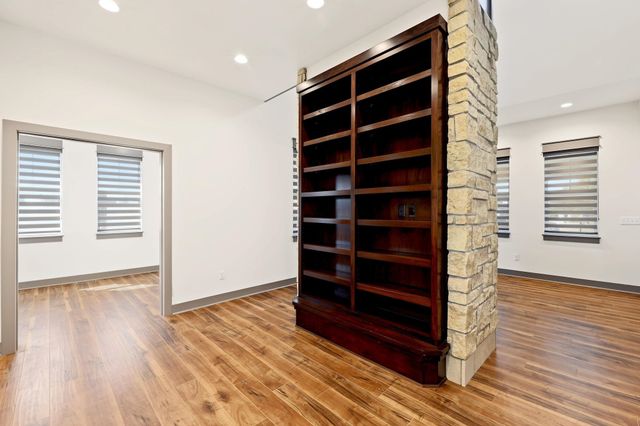 5132 N Colonial Ave., Bel Aire, KS 67226